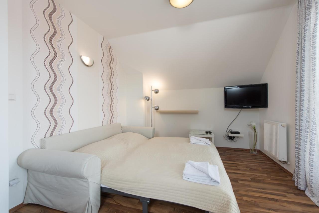 Hotel Garni Pod Skalkou Cesky Krumlov Exterior photo