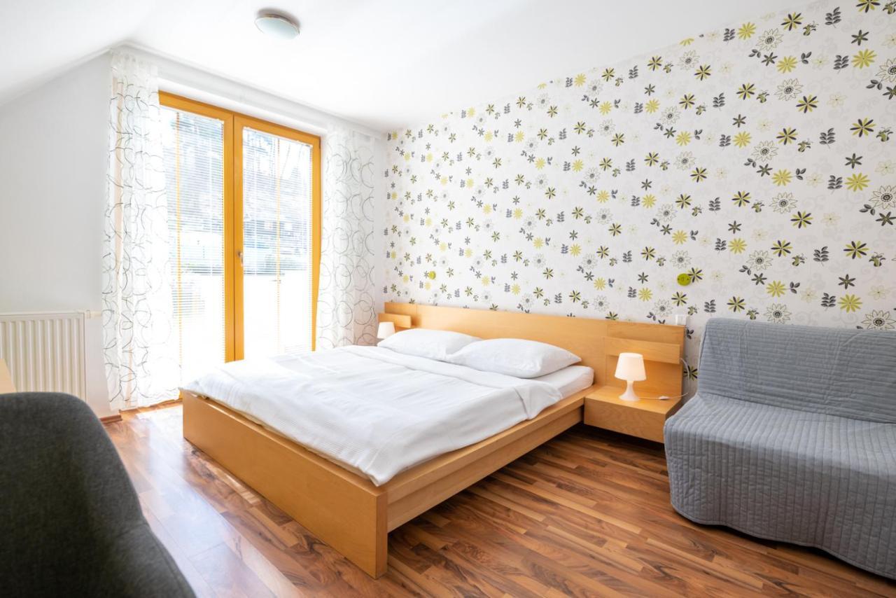 Hotel Garni Pod Skalkou Cesky Krumlov Exterior photo