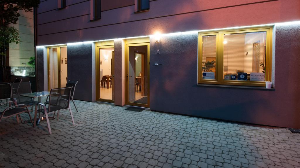 Hotel Garni Pod Skalkou Cesky Krumlov Exterior photo