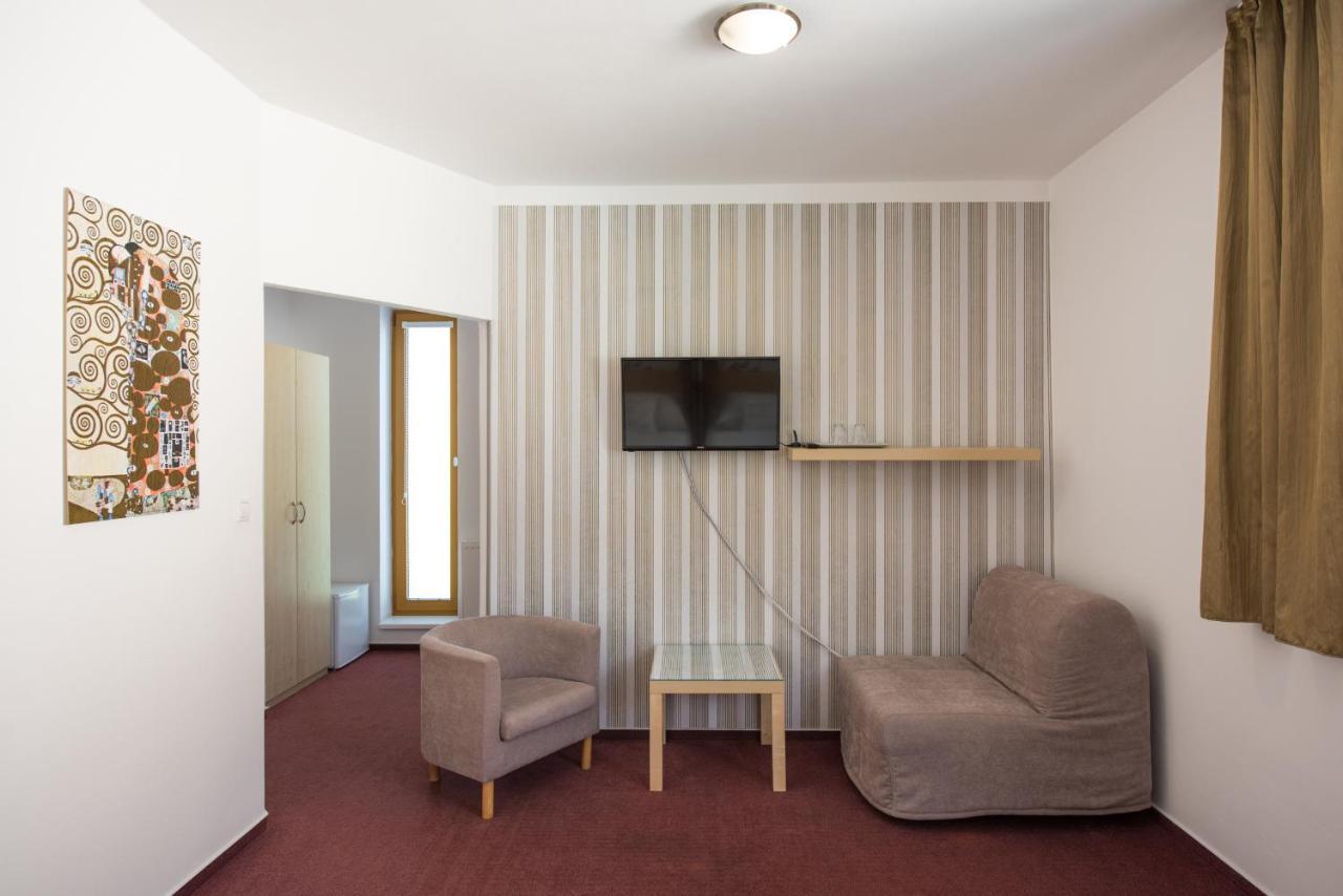 Hotel Garni Pod Skalkou Cesky Krumlov Exterior photo
